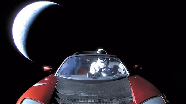 flying car to moon