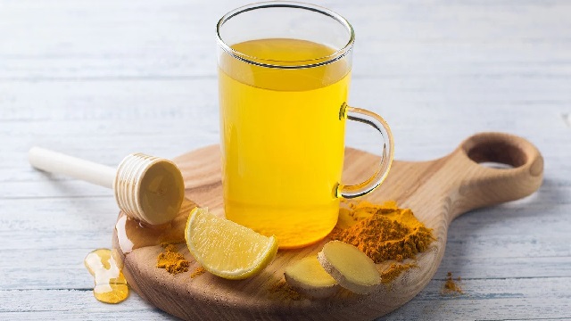 lemon turmeric tee