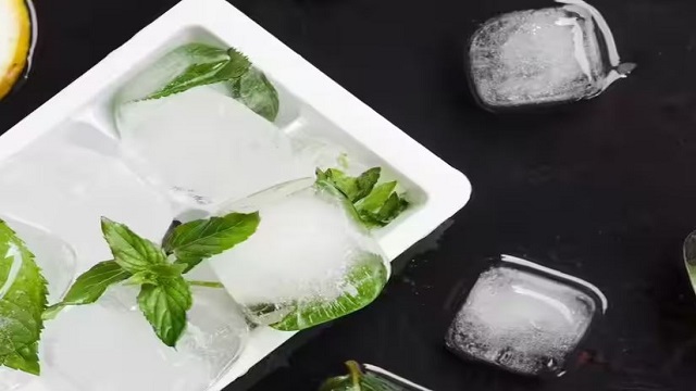 milk ice cube